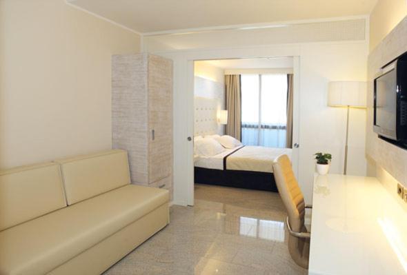 Hotel San Carlo Lignano Sabbiadoro Exterior photo